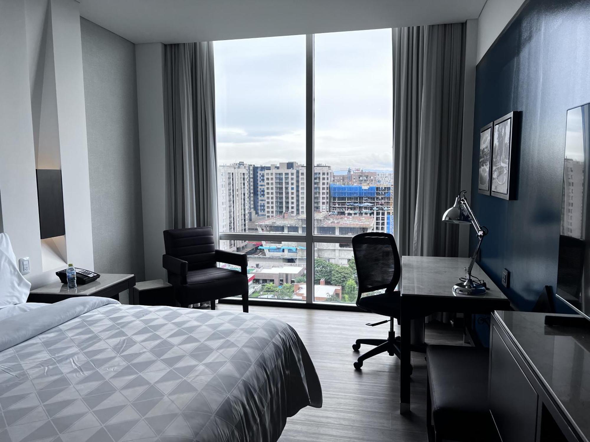 Holiday Inn Bogota Airport By Ihg Экстерьер фото