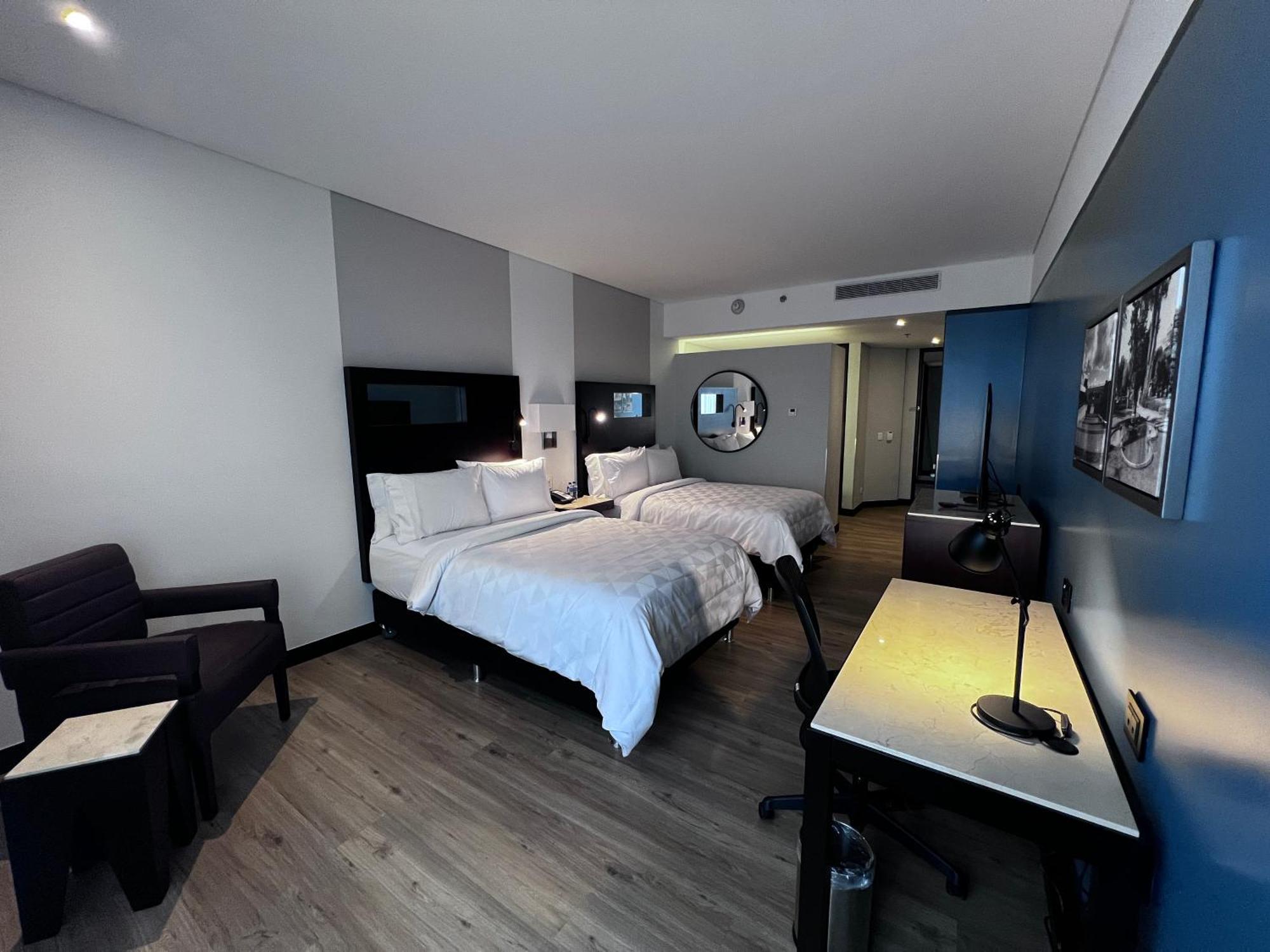 Holiday Inn Bogota Airport By Ihg Экстерьер фото