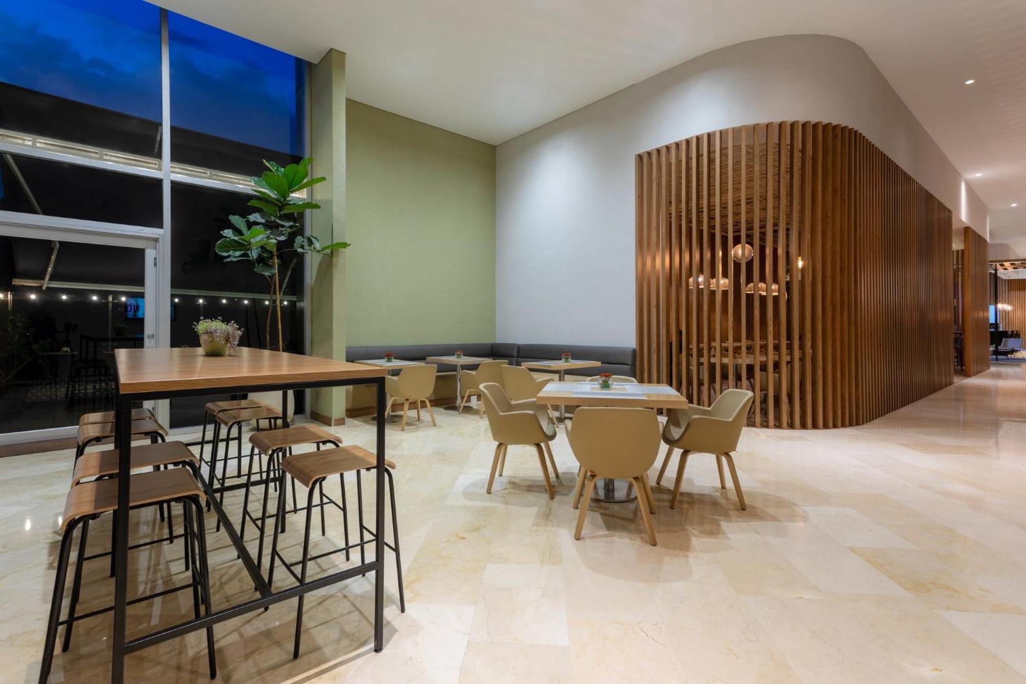 Holiday Inn Bogota Airport By Ihg Экстерьер фото