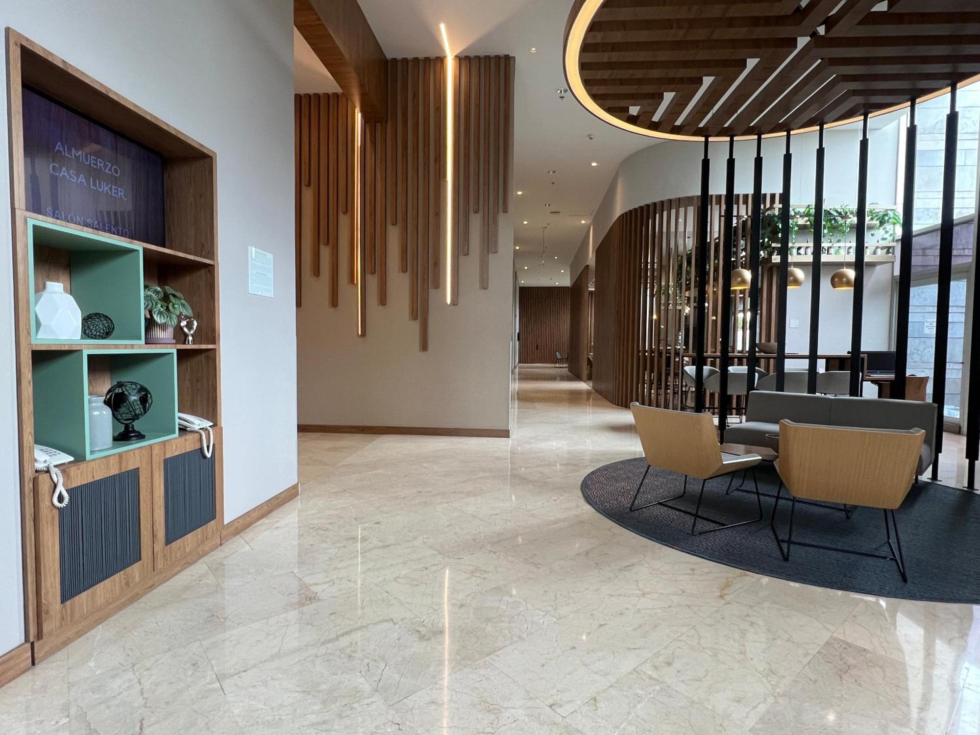 Holiday Inn Bogota Airport By Ihg Экстерьер фото